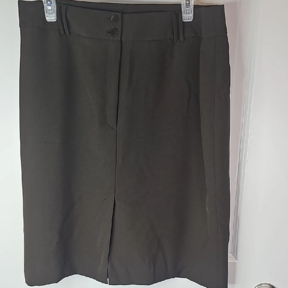 Liz Claiborne Elegant Brown‎ Pencil Skirt Size 14